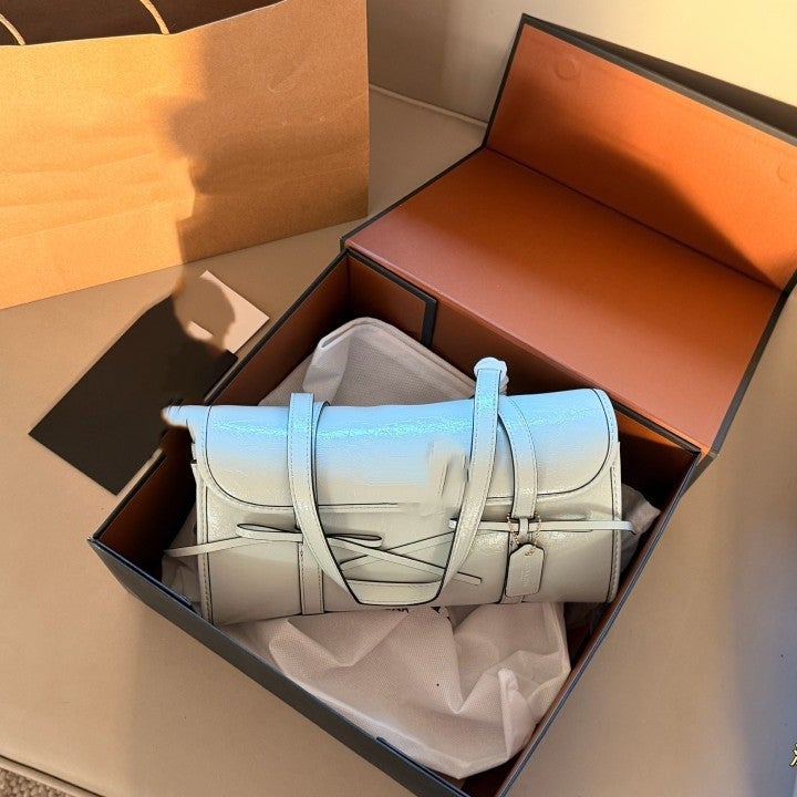 PU Waxed Leather Bow Flap Baguette Bag Shoulder Bag for Women - Image 1