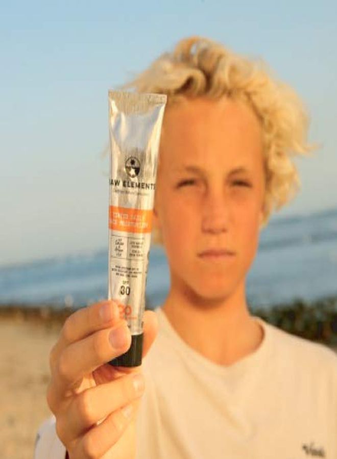 raw elements Tinted Daily Face Moisturizer Certified Natural Sunscreen | NonNano Zinc Oxide, 95% Organic, Reef Safe, Spf 30, In Aluminum Tube, 1.8Oz - Image 4