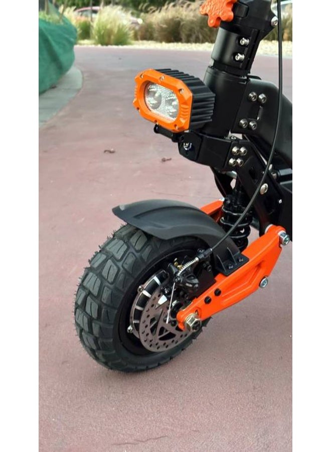 Monster scooter with two 4000W motors | 48V 20A | Dual front and rear shock absorbers - Image 3