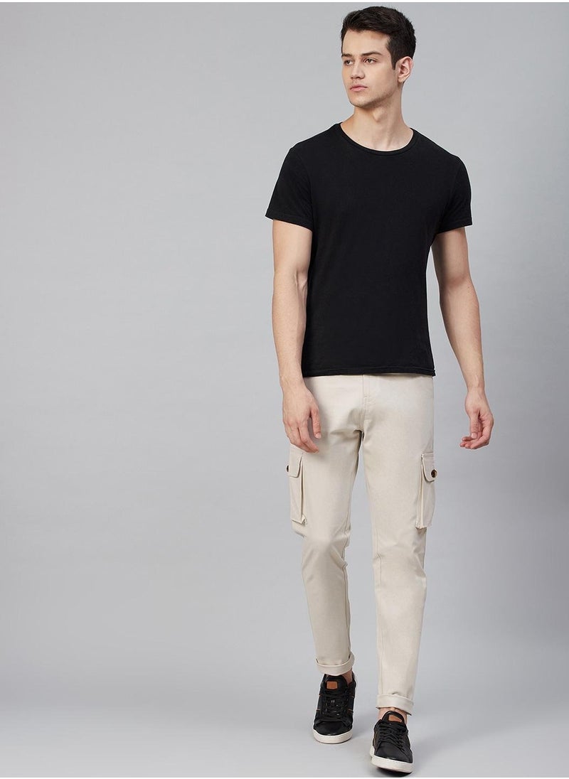 Hubberholme بنطلون كارجو رجالي بقصّة Slim Fit بلون الكريم  - Image 2
