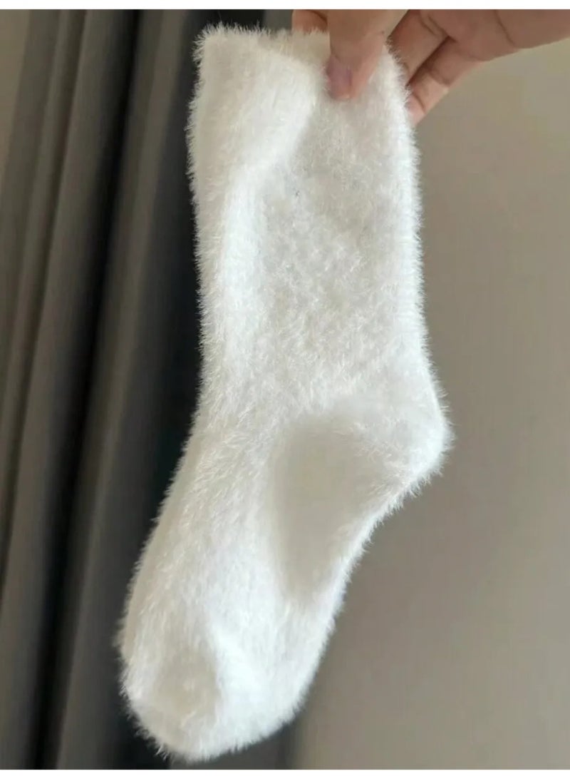 ٥ أزواج من جوارب نسائية بلون سادة، مبطنة بالفرو، دافئة بطول متوسط لفصلي الخريف والشتاء - Image 4