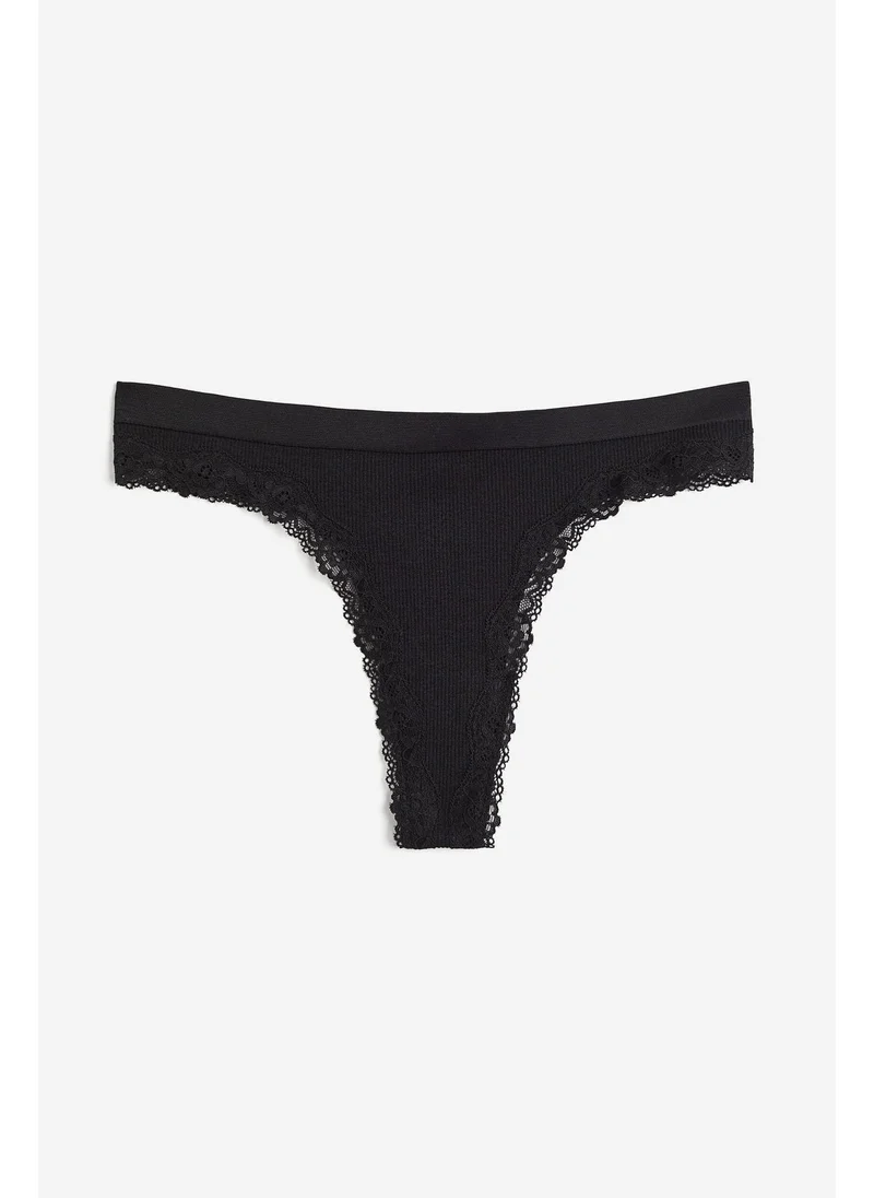 H&M 2-pack Seamless Lace-trimmed thong briefs
