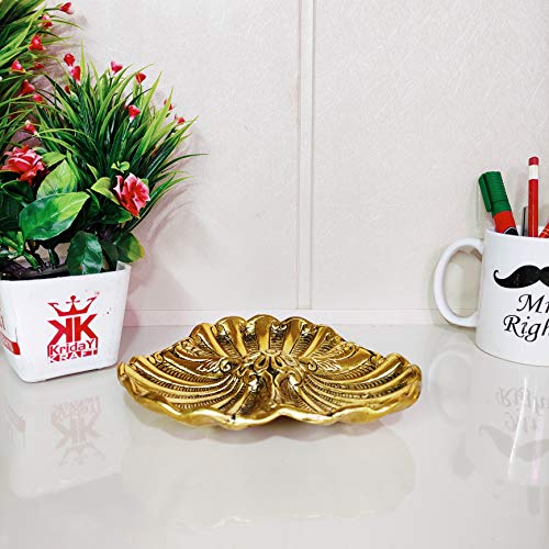 KridayKraft Gold Metal Decorative Tray Bowl – Stylish Dry Fruit Serving Dish for Tabletop, Living Room – Multipurpose Seep Tray for Snacks, Sweets (18 x 17 x 3 cm) - Image 3