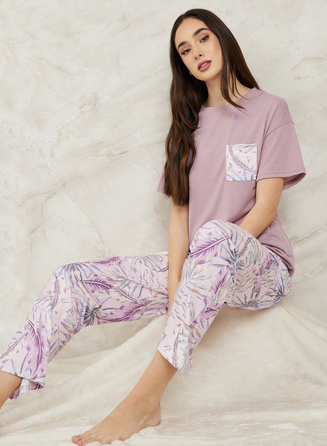 Styli Leafy Palm Pocket T-Shirt & Pyjama Set  - Image 1