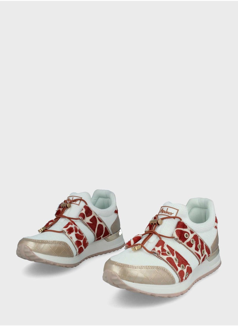 MENBUR Lace Up Low Top Sneakers  - Image 2