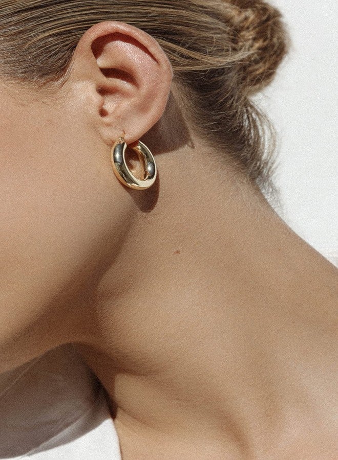 SHASHI yellow-gold-plated-brass SHASHI Women's Dominique Hoop Earrings, Gold, One Size - Image 3