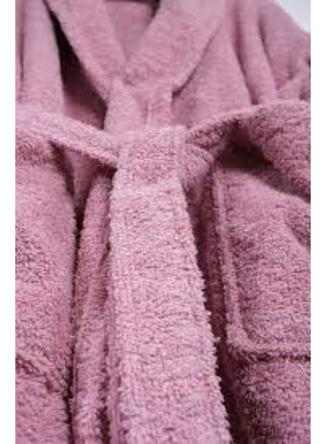 تى ام هوم روب حمام فندقي فاخر من TM HOME – مصنوع من القطن المصري الطبيعي 100% – لون بينك أنيق وفخم – ملمس ناعم وامتصاص عالي – تصميم راقٍ بمعايير الفنادق الفاخرة للمنزل والسبا - Image 2