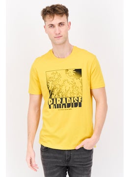 Levi's Men Crew Neck Short Sleeves Graphic Print T-Shirt, Yellow  - Image 1