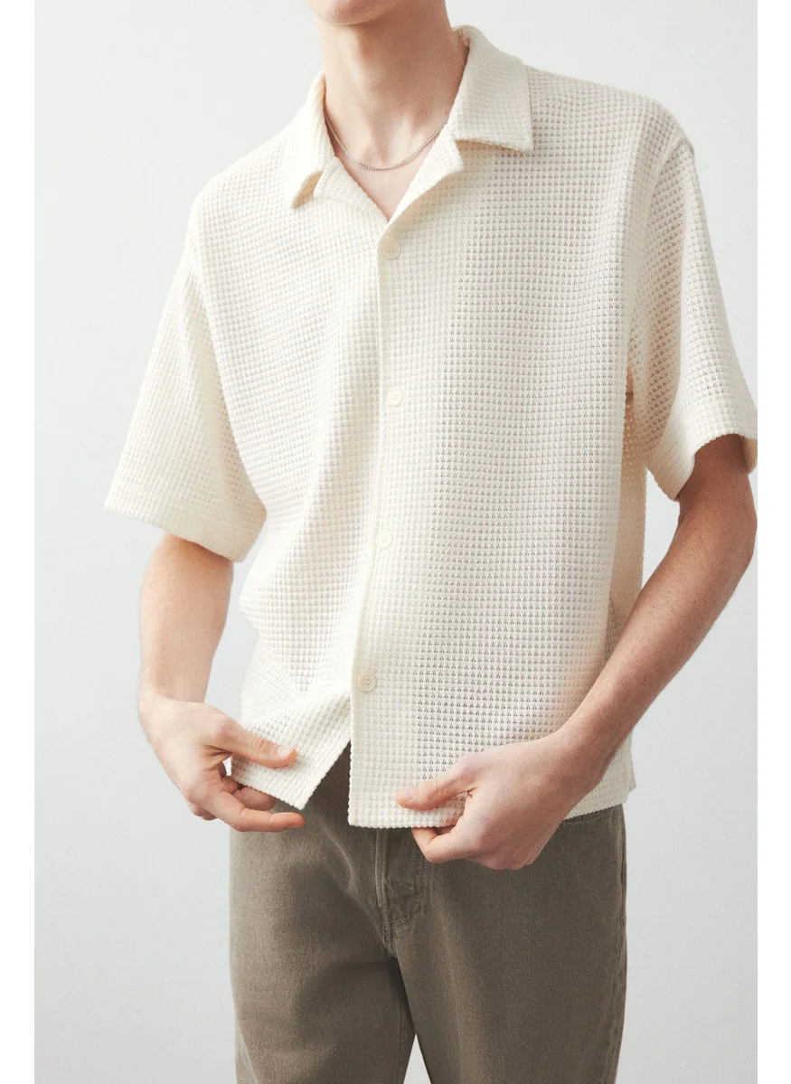 H&M Loose Fit Waffled Resort Shirt