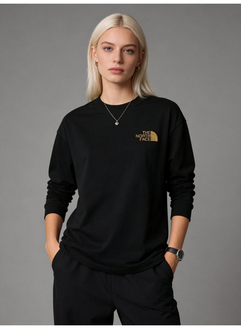 The North Face cotton long-sleeved T-shirt is printed with the letter Logo and weighs 320g. It is unisex, loose and comfortable. The cotton fabric is soft and breathable, popular for youth sports and leisure, and the top is soft and skin-friendly. - Image 3
