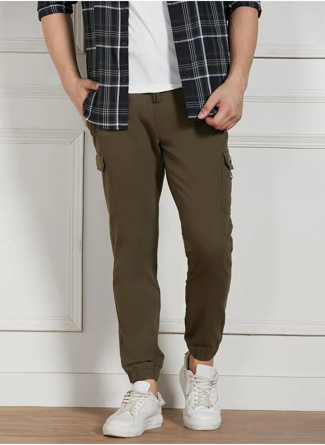 دينيس لينغو Cotton Lycra Solid Stretchable Regular Fit Cargo Joggers by Styli