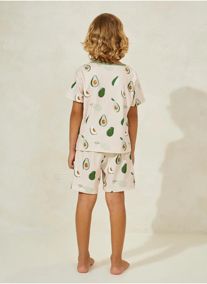 Styli Avocado Print T-Shirt & Shorts Set