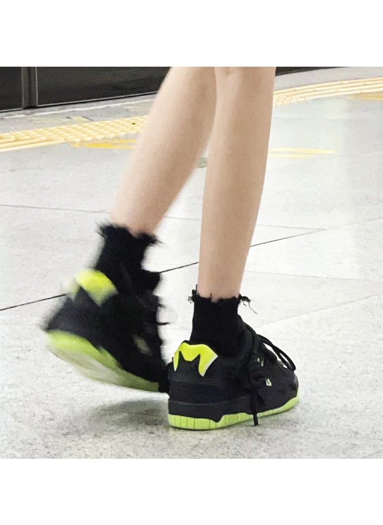 KUYING - New Thick Sole Elevated Board Shoes - Image 1