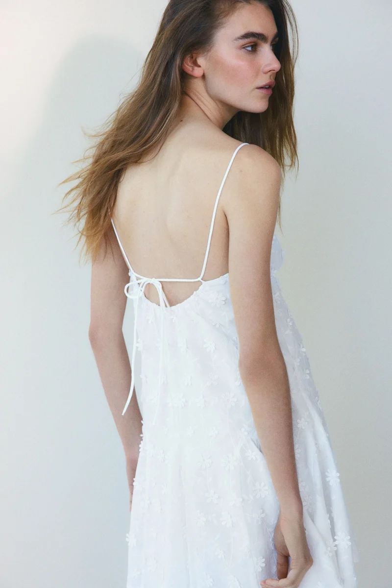 اتش اند ام Appliquéd cotton dress