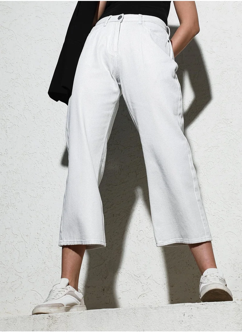 كامبوس سوترا Women's Ecru White Dark-Wash Flared Denim Jeans For Casual Wear | High-Waist | Relaxed Fit | Button Closure | Denim Jeans Crafted With Comfort Fit For Everyday Wear