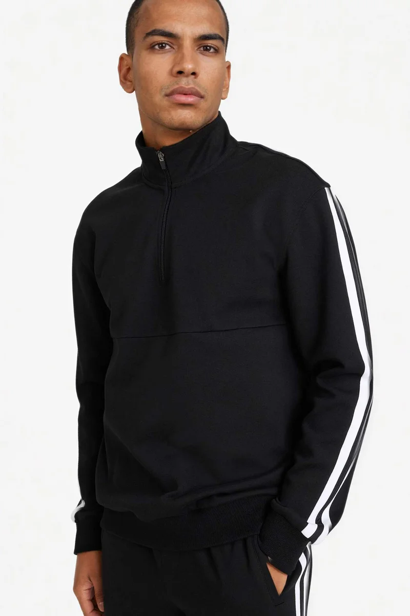 DeFacto Standard Fit Sweatshirt