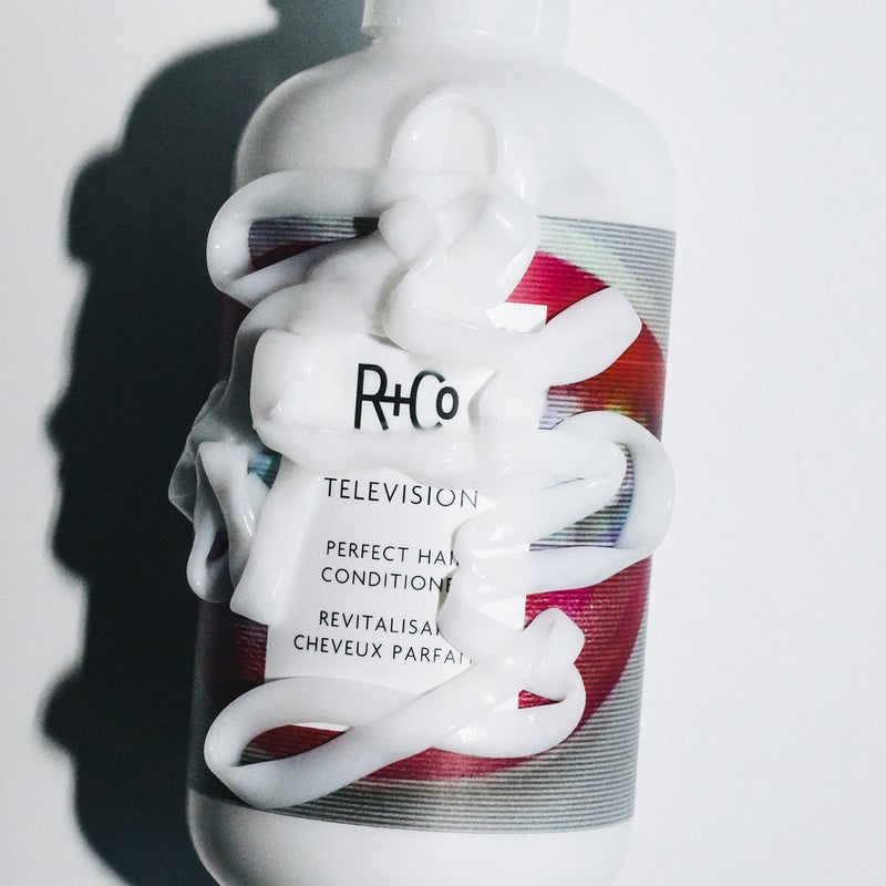 R+Co Television Perfect Hair Conditioner 1000 ml / 33.8 oz - Image 5