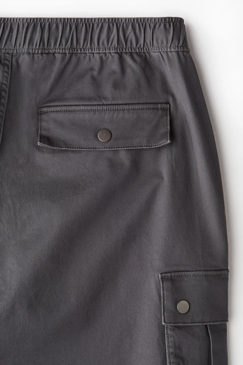 H&M  Loose Fit Cargo trousers for Men | Best Price UAE