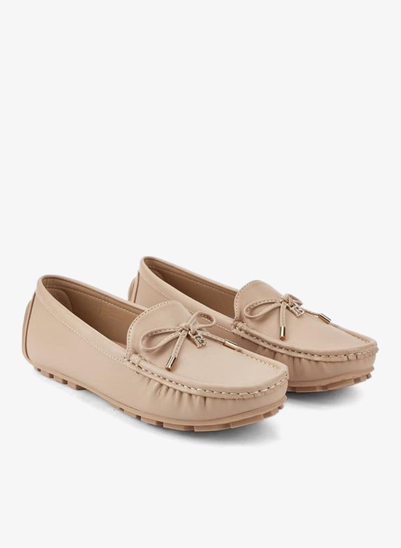 فلورا بيلا من شو إكسبرس حذاء نسائي سهل الارتداء بتفاصيل فيونكة - Image 2