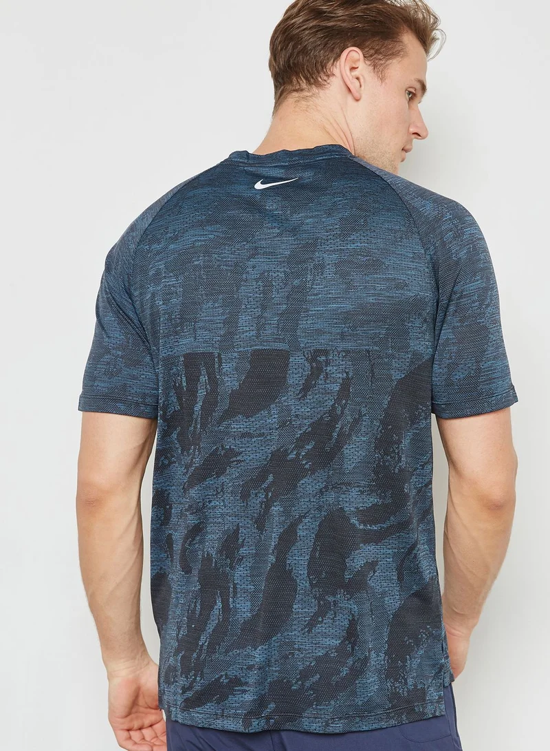 Nike Dri-FIT Medalist T-Shirt