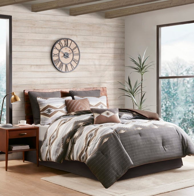 RUSTIC LODGE CABIN COMFORTER SET ALL SEASON DOWN ALTERNATIVE WARM BEDDING LAYER AND MATCHING SHAMS OVERSIZED QUEEN BITTER CREEK GREYBROWN