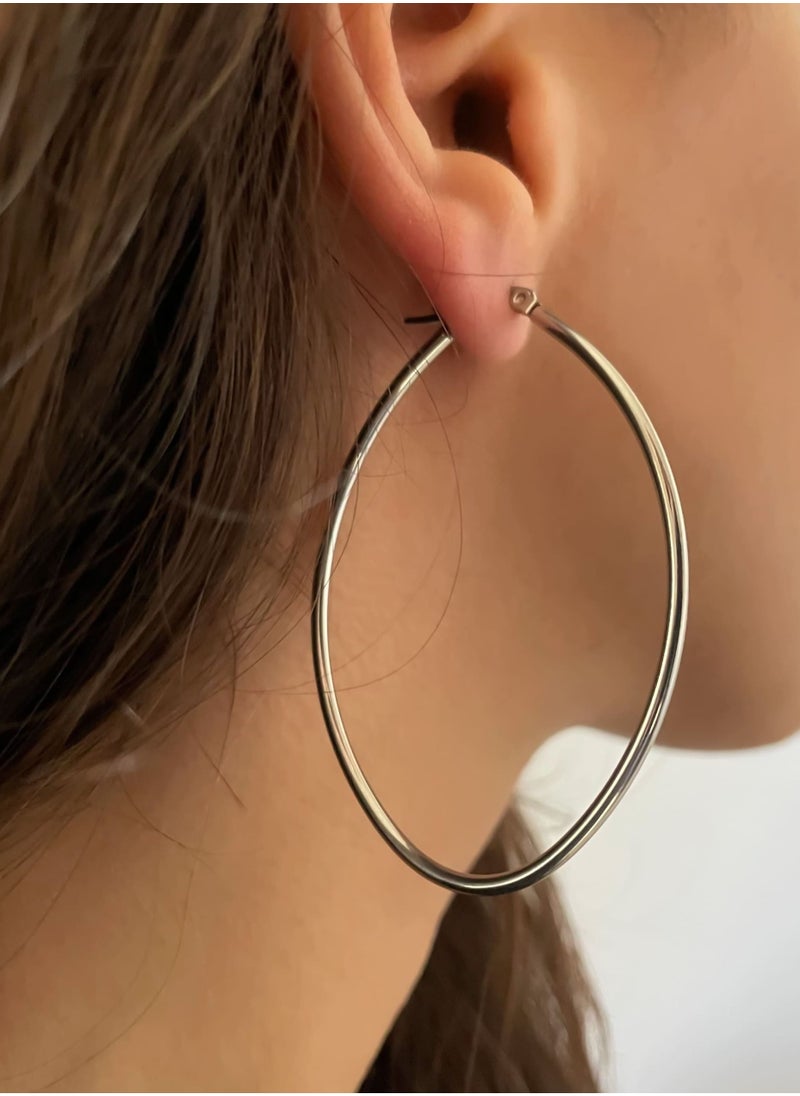 Clé de Lune - Minimalist Oval Hoop Earrings- Silver - Image 1