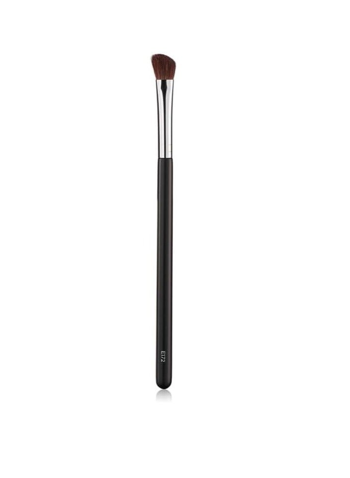 i-MAKEUP Medium Angled Eye Shading Brush E172