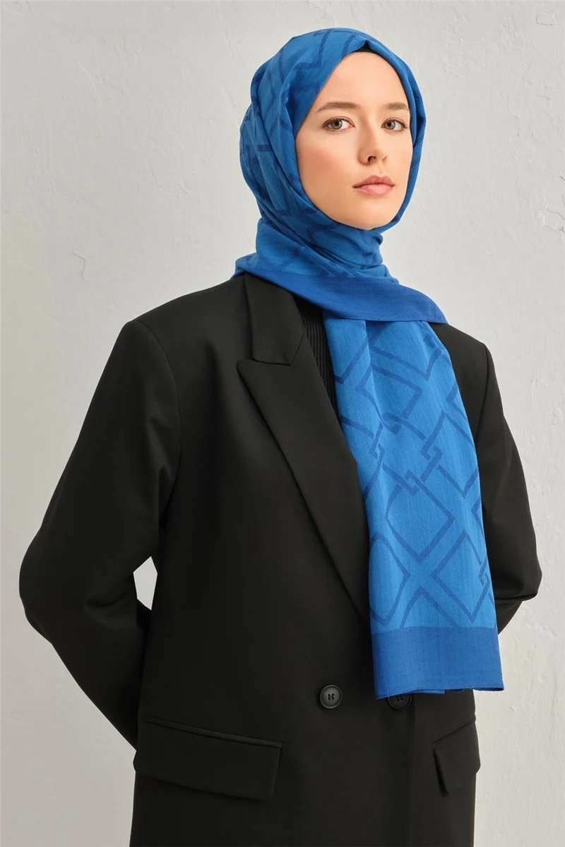 ARMINE شال بنقشة سلسلة من التنسل الحريري