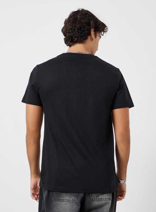 Styli Men Black Embroidered Regular Fit Jersey T-Shirt - Image 5