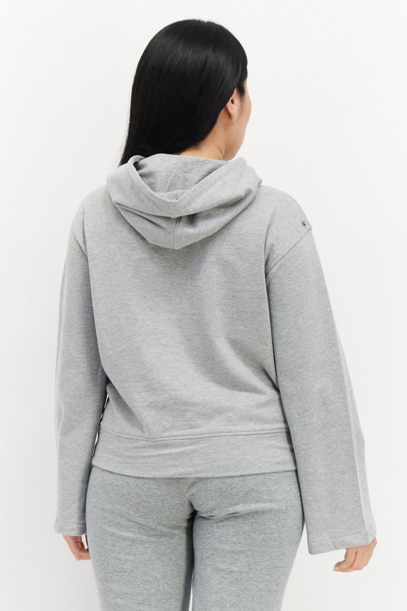 umbro Women Sportswear Fit Brand Logo Training Hoodies, Grey - Image 3