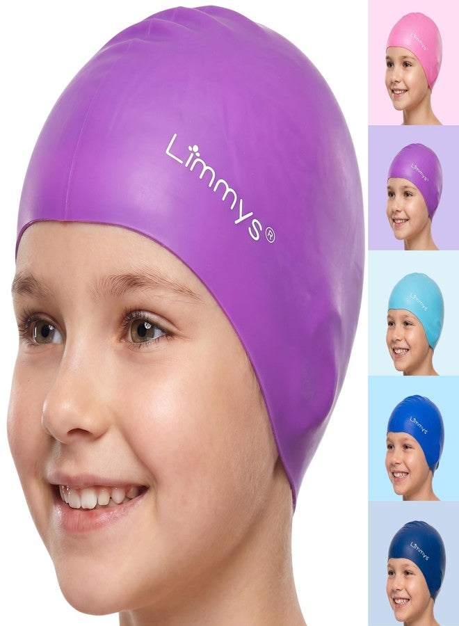 Limmys قبعة سباحة للأطفال من ليميز - قبعات سباحة للأطفال مصنوعة من السيليكون بنسبة 100% للأولاد والبنات - قبعات سباحة عالية الجودة، قابلة للتمدد ومريحة للأطفال - متوفرة بألوان جذابة مختلفة (بنفسجي) - Image 1