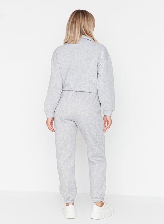 trendyol Gray Loose Jogger Fleece Inside Knitted Sweatpants TWOAW23EA00151  - Image 5
