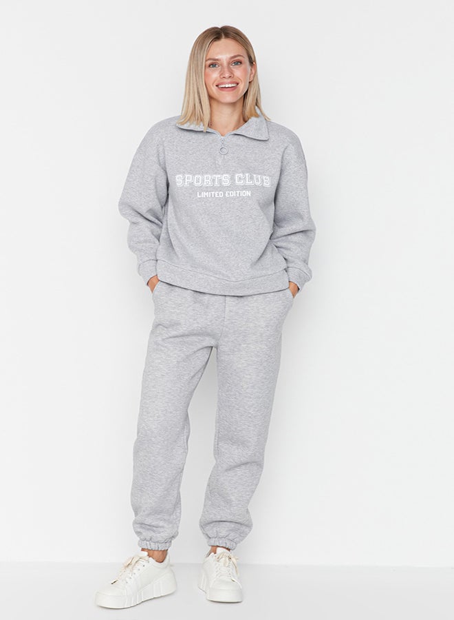 trendyol Gray Loose Jogger Fleece Inside Knitted Sweatpants TWOAW23EA00151  - Image 3