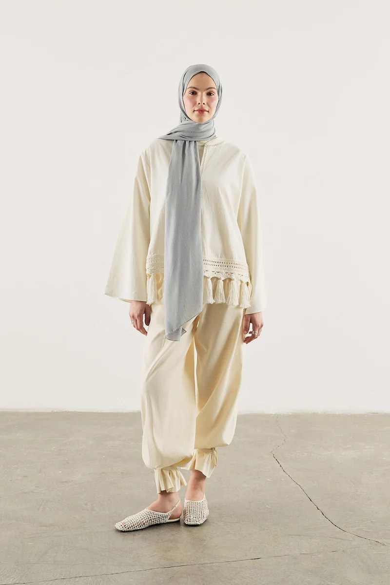 Defacto  Woman Scarf for Women | Best Price UAE