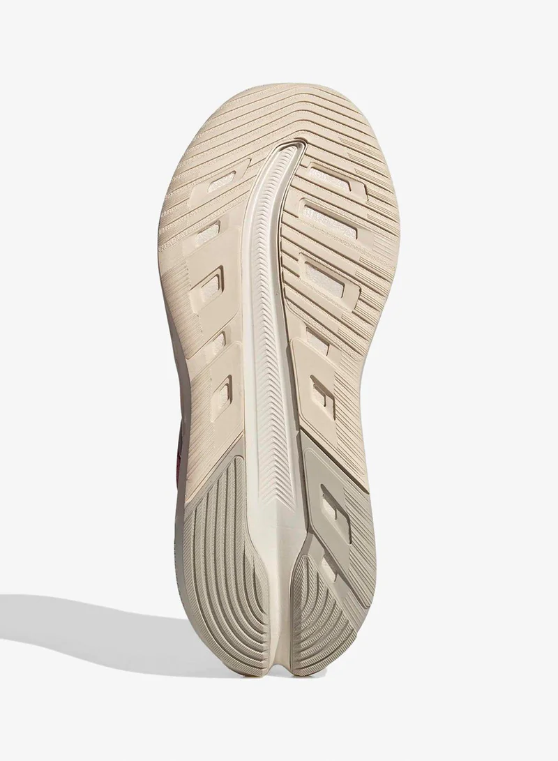 اديداس أسترستار