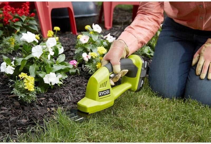 Ryobi P2900B ONE+ مقص العشب والشجيرات اللاسلكي ببطارية ليثيوم أيون 18 فولت - البطارية والشاحن غير متضمنين - Image 5