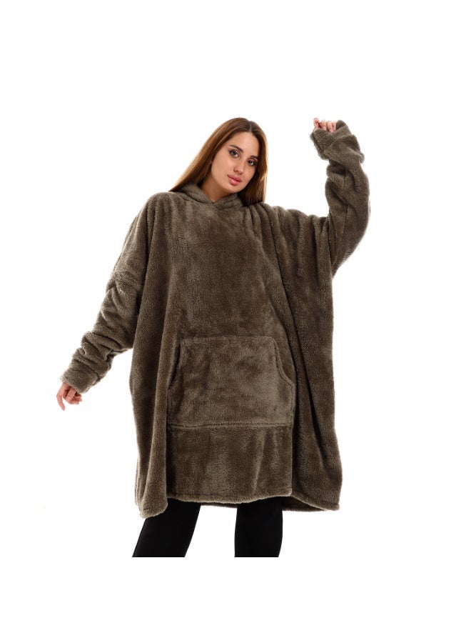 Snooze, Over-sized Wearable Blanket with Hoodie, Dark Green - Image 1