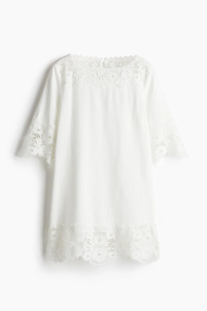 اتش اند ام فستان بتفاصيل من الدانتيل