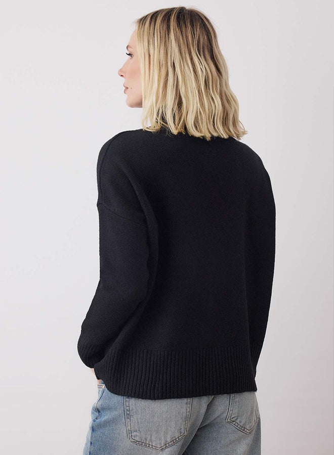 trendyol Black Texture Knitted Sweater - Image 4