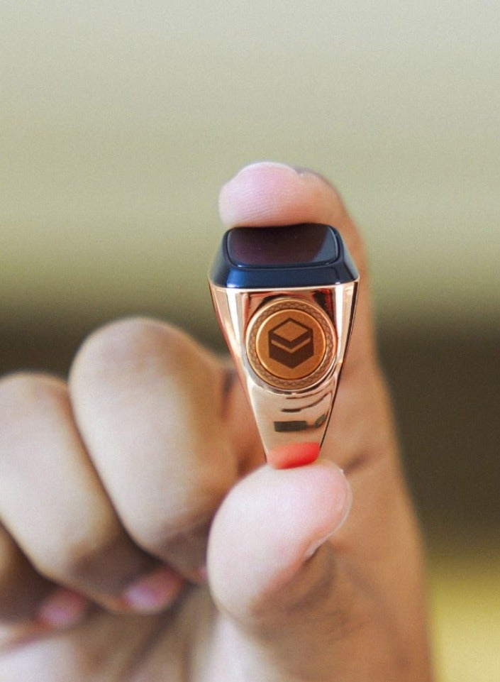 iQIBLA Smart Tasbih Zikr Ring OLED Display 0.42" Metal Smart Ring App Operated Tasbih Counter Prayer Reminder Technology 5 Prayer Time Reminders iQibla Smart Zikr Ring M02 Metal Smart Zikr Ring Long Battery Backup 20MM Rose Gold - Image 4