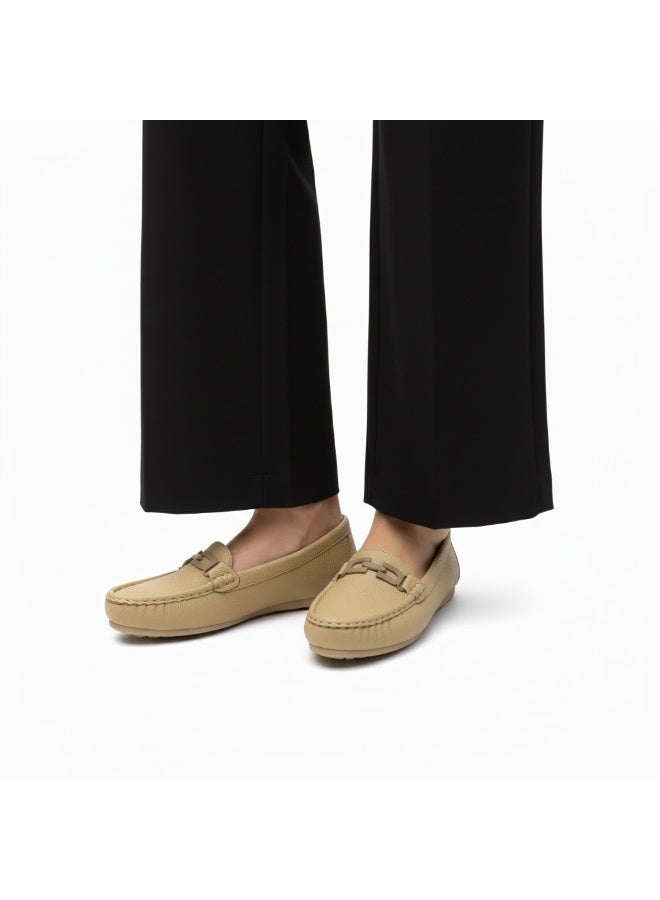 حذاء لوفر نسائي راقٍ بكعب مسطّح – أناقة يومية مع راحة تدوم - متوفر بمقاسات و الوان مختلفه - Image 2