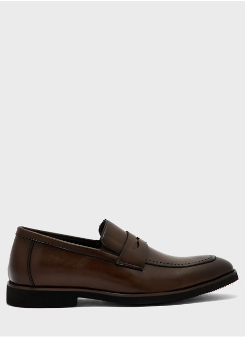 Welt Detail Formal Slip Ons