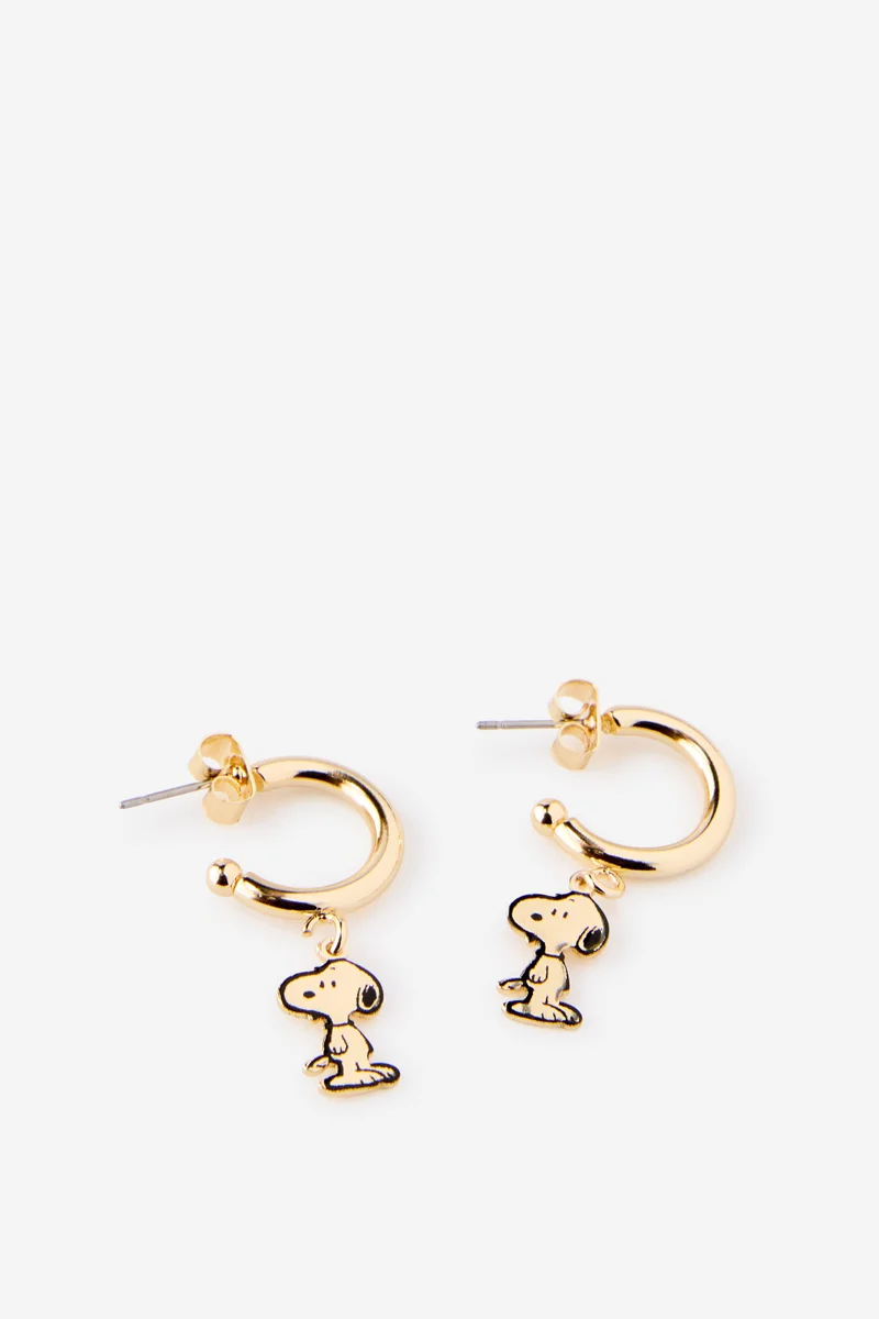 Snoopy Huggie Hoop Earring