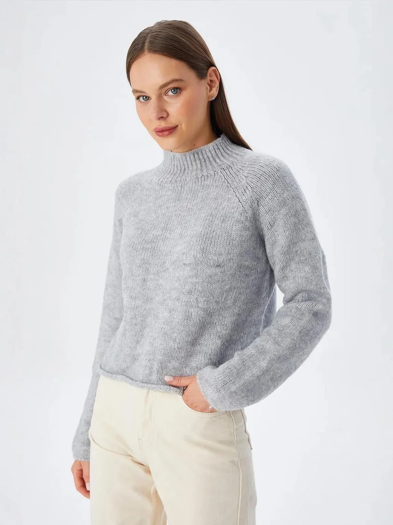 Mixray Grey MIXRAY Women's Cropped Textured Knit Sweater for Women | Best Price UAE