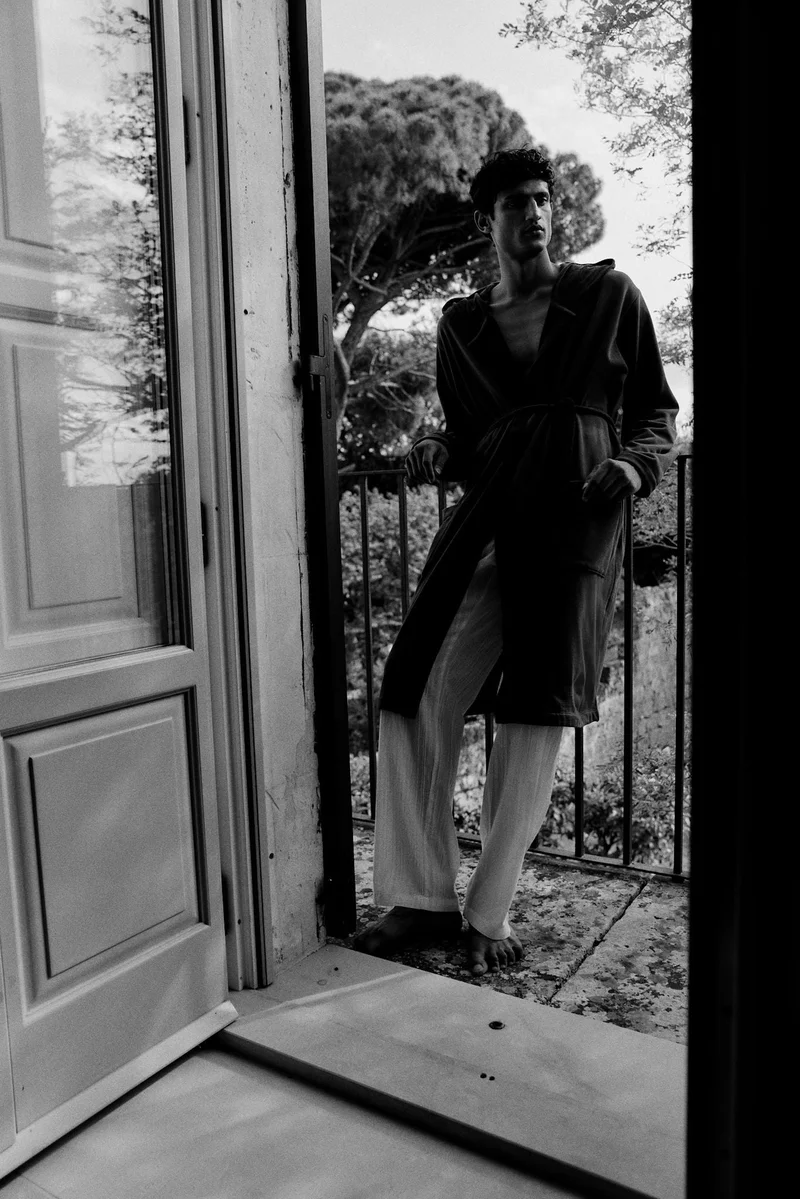 H&M Velour dressing gown