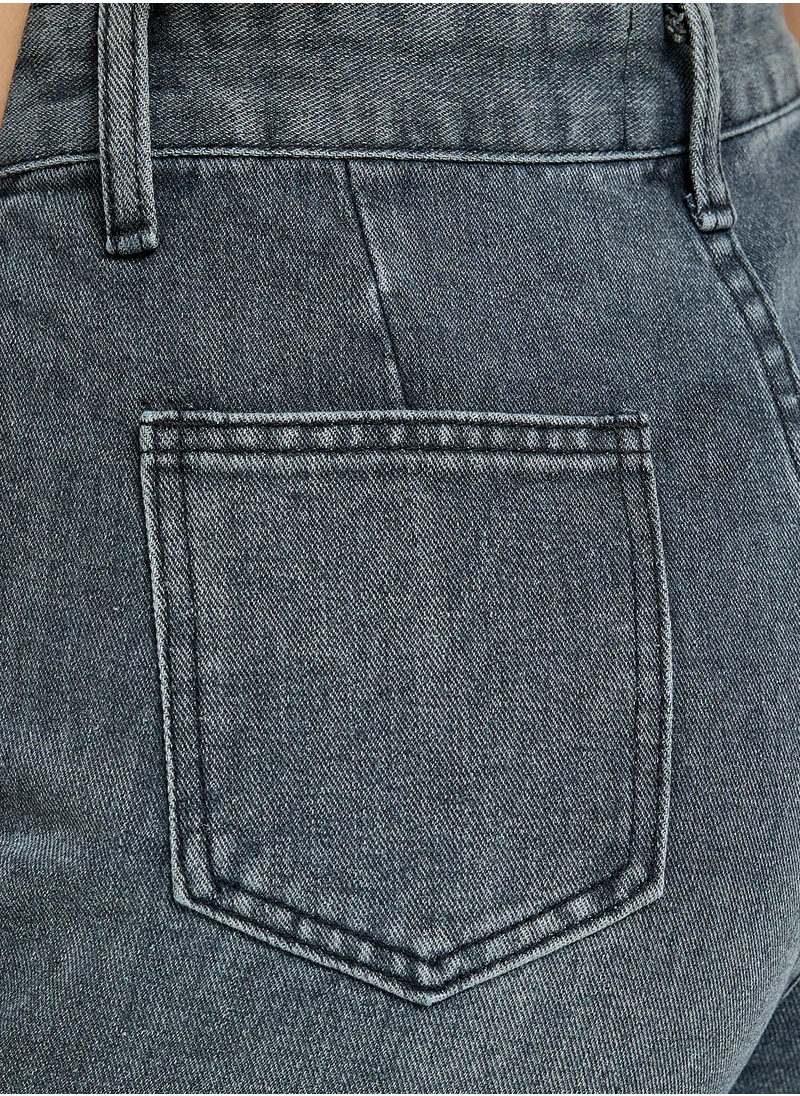 Ginger Straight Fit Jeans With Pleated Detail