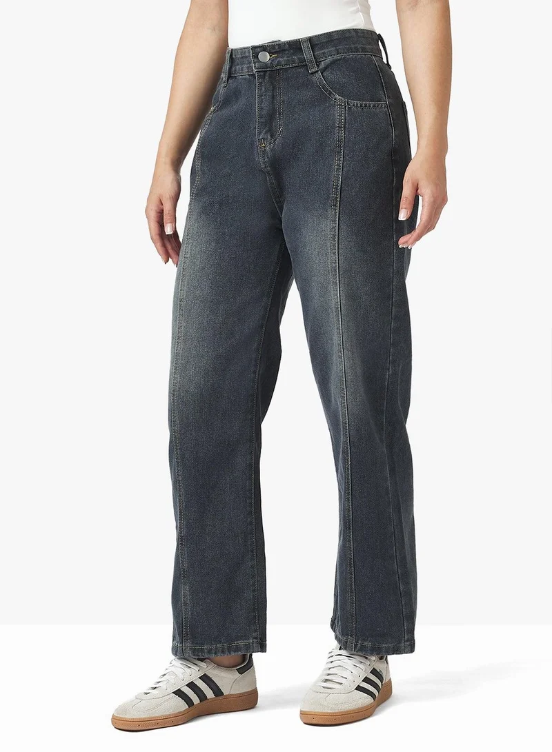 Straight Fit Jeans With Pleated Detail