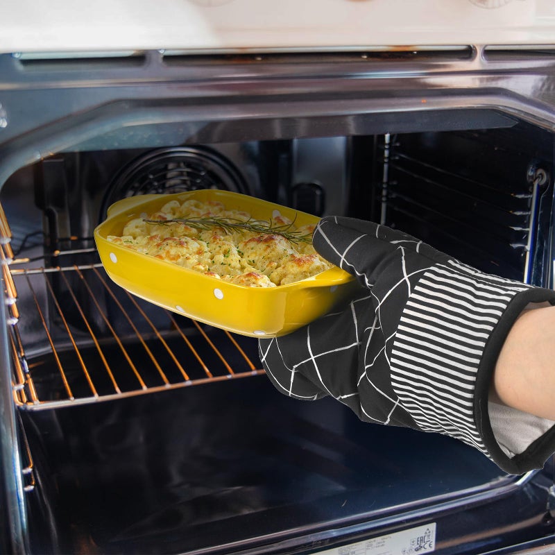 AVLA Set of 4 Ceramic Small Casserole Dishes, 7"x5" Porcelain Roasting Lasagna Pan, Individual Casserole Dishes Bakeware with Handle Rectangular Dish, Ceramic Baking Dish for Oven, 20 Oz, Polka Dot, Assorted Color - Image 4