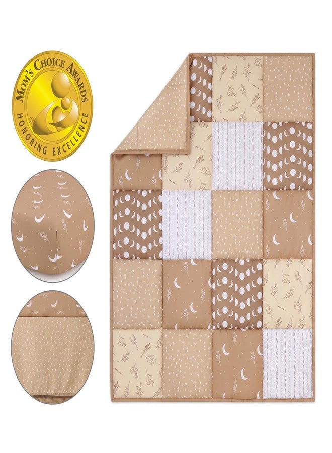 The Peanut Shell مجموعة بيبي سرير 3 قطع من ذا بيناتشيل للأولاد والبنات - مجموعة ديكور سرير حديثي الولادة، الرضع والأطفال مع ملاءة سرير مناسبة، وزرابي مريحة - بوهو سماوي - Image 2