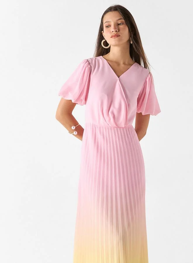 ايكونيك فستان مطوي أومبر